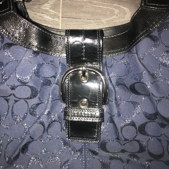 Coach Shoulder Bag - Picture 2 of 8